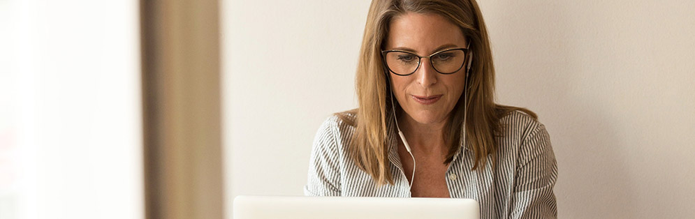 empowering women sitting at a computer