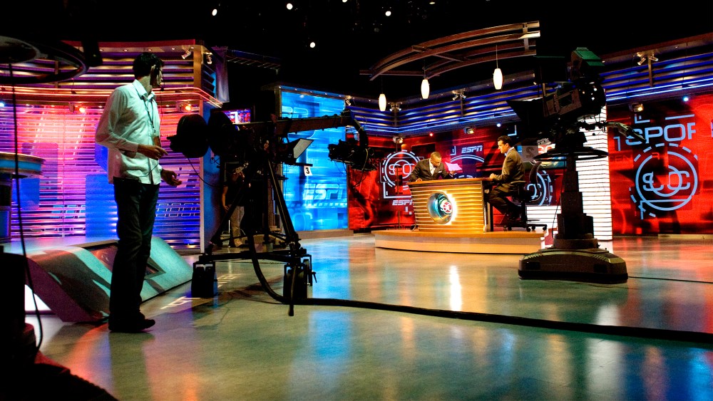 Case Study ESPN 1 espn sportcenter studio